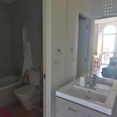 Inmejorable En El Puerto Deportivo A 1 Minuto De La Playa. Pleno Centro Appartement